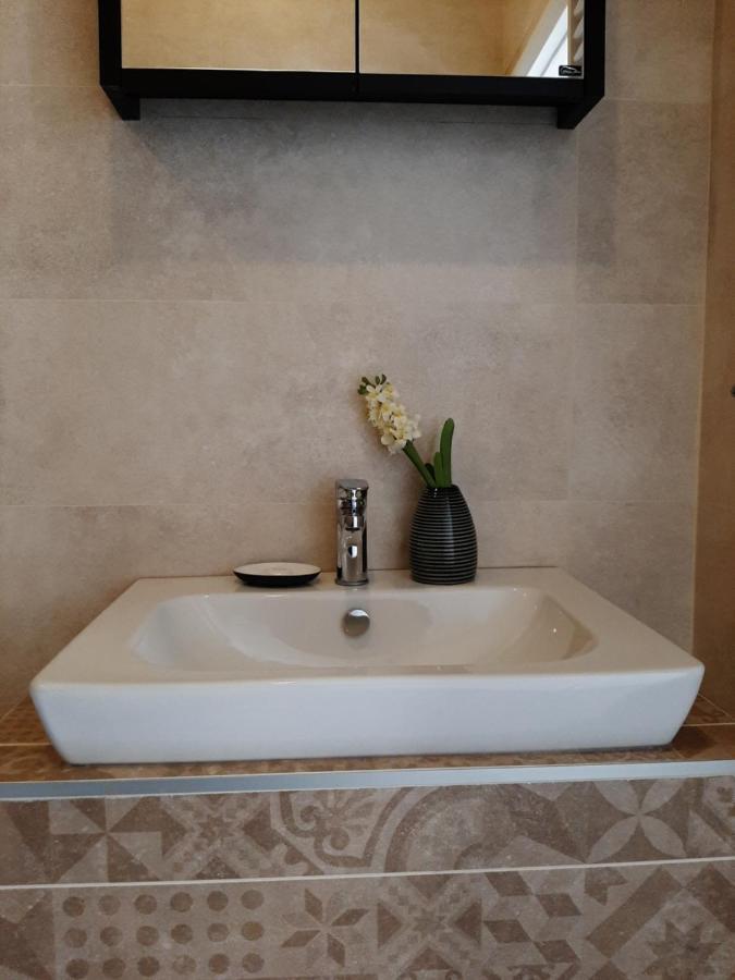 Urban Lodge Belgrade Luaran gambar